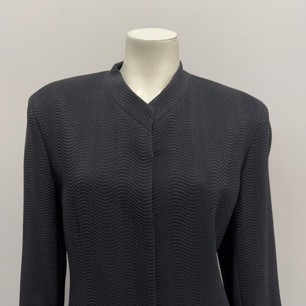 Vintage Emanuel Ungaro Jacket & Skirt Set Black Textured Fabric NWT Size 12 46 - Picture 9 of 11